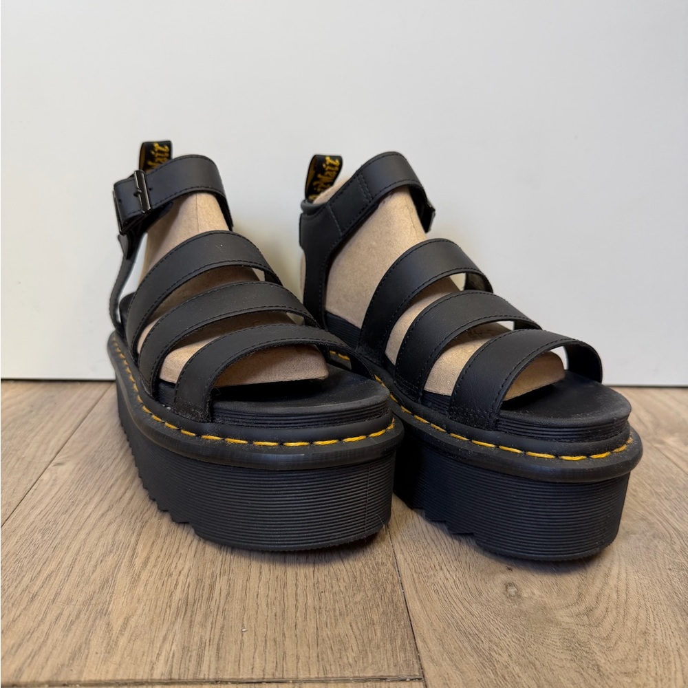 NEVER WORN Dr. Martens Black Platform Sandals